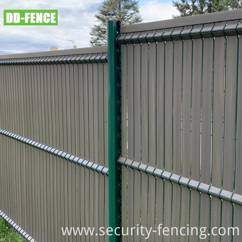 Powder Coated Welded Mesh Fence PVC Slats Privacy Fence for Garden Prison Border Railway Power Station